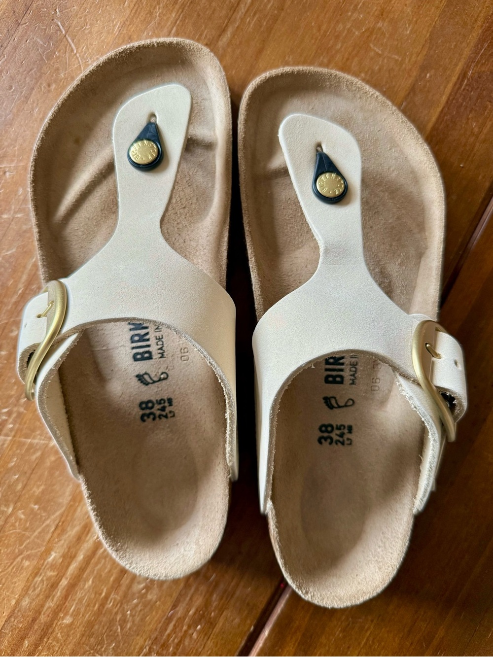 Birkenstock Big Buckle Gizeh Sandals